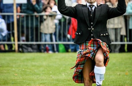 The Tartan Arms