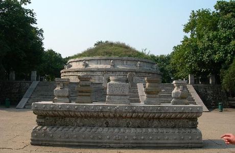 Yuan Shih-kai Mausoleum