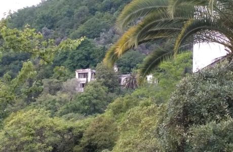 Nestor Lakoba Country House