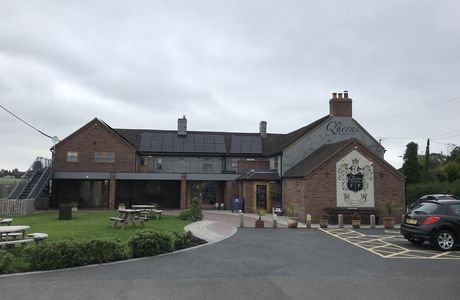 The Queens At Horton