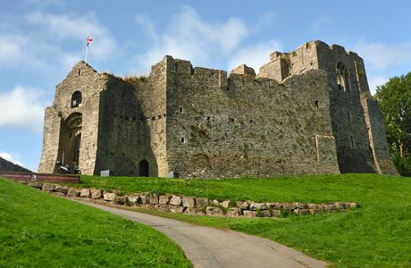 Oystermouth Castle
