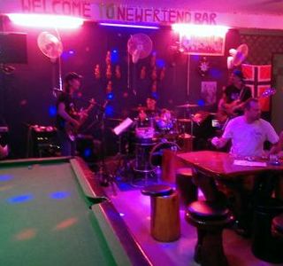 Newfriend bar