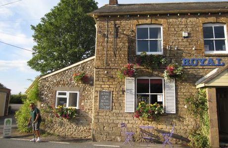 The royal oak drimpton