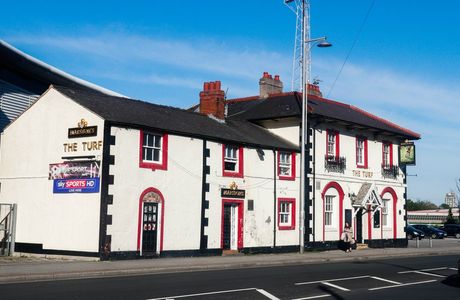 Turf Hotel