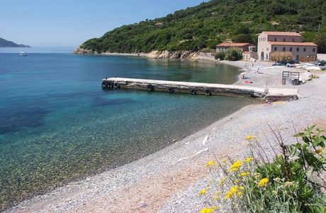 Spiaggia di Enfola