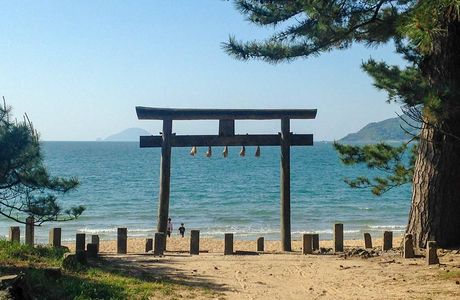 Ikinomatsubara Beach