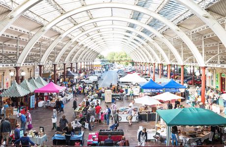 Green Park Station Market