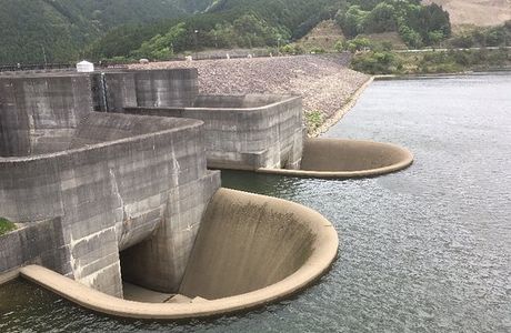 Ozuchi Dam
