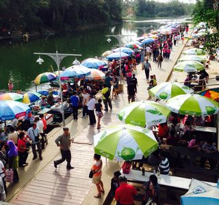 Ban Pru Floating Market