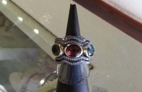 Mencilis Art Silver