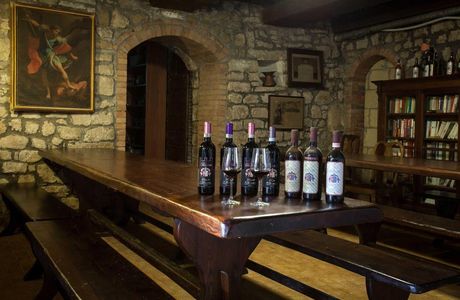 Padelletti Wine Shop