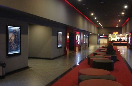Cine World