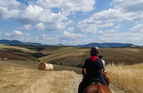 La Fiaba - Day Rides