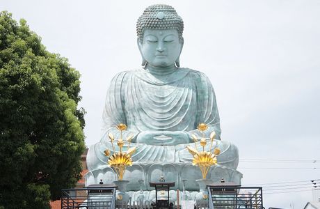 Haiseiko Statue