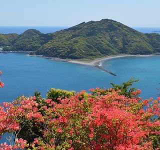 Yakata Island