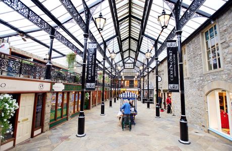 Craven Court Shopping Centre