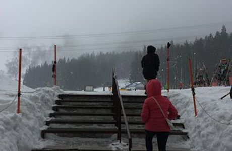Nakazato Snow Wood Ski Resort