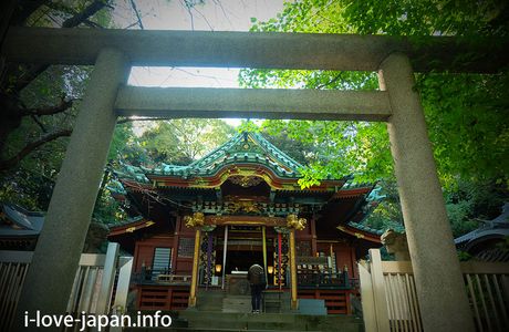 Oji Inari Shrine