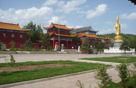 Yuantongjiang Temple