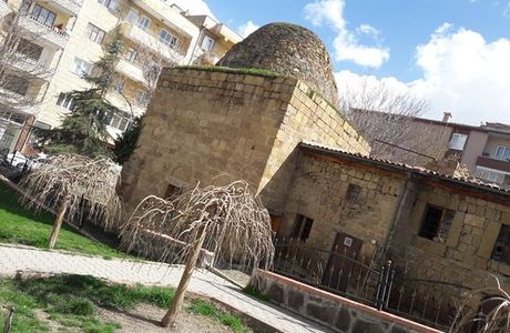 Esenbey Turbesi
