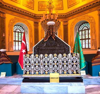 Osmangazi Orhangazi Turbesi