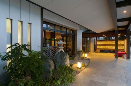 Tatsunokuchi Onsen Footbath