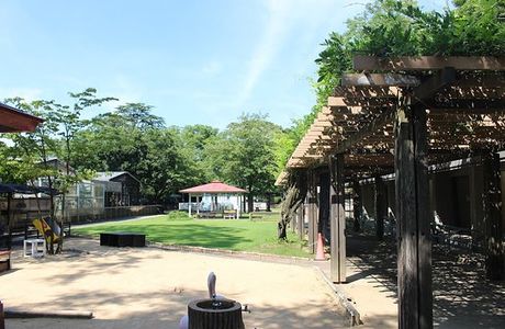Takaoka Kojo Park Zoo