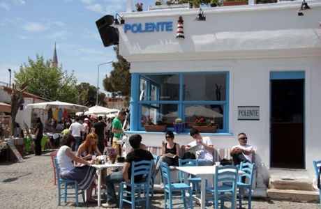 Polente Cafe