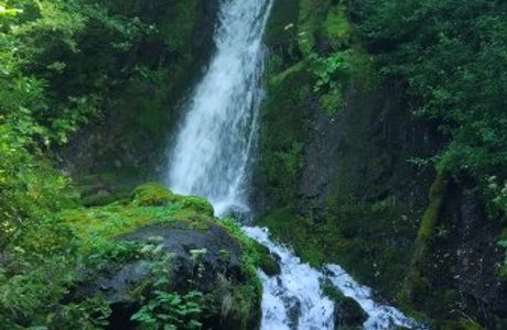 Waterfall Ptichiy Klyuv