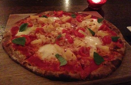 Cargo Bar Pizza Lounge