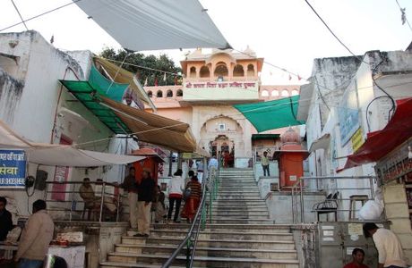 Atmeshwar Temple