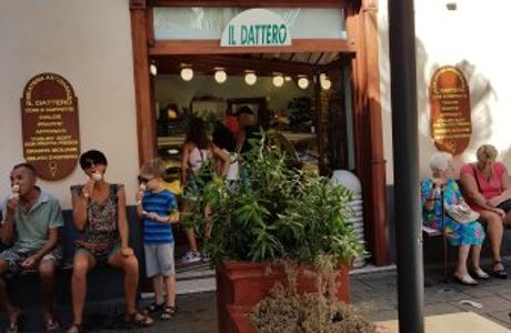 Bar Gelateria La Monella