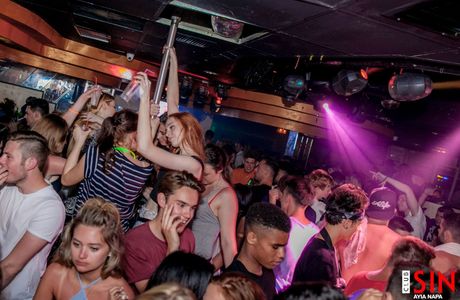 Club Sin