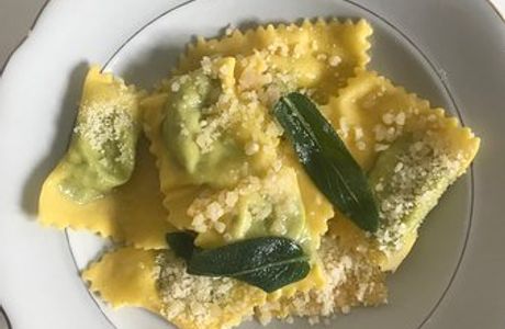 Cook & learn Italian with a local in Parma