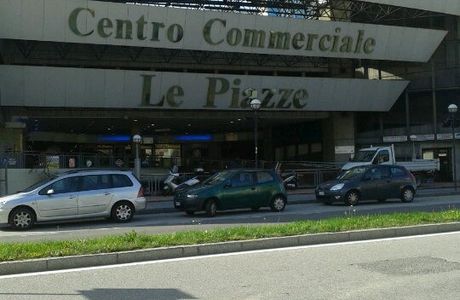 Centro Commerciale Le Piazze