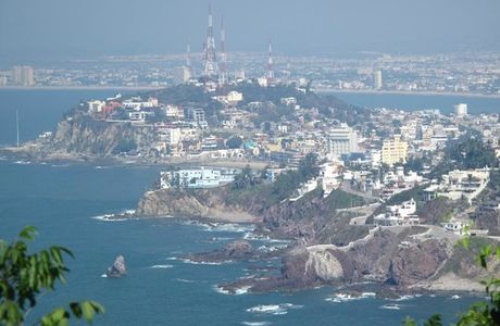 Cerro Creston