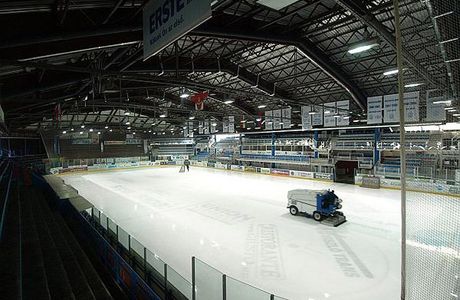 Ifjabb Ocskay Gabor Ice Hall