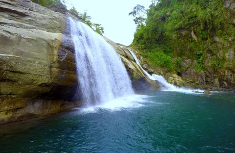 Hatipathar Falls