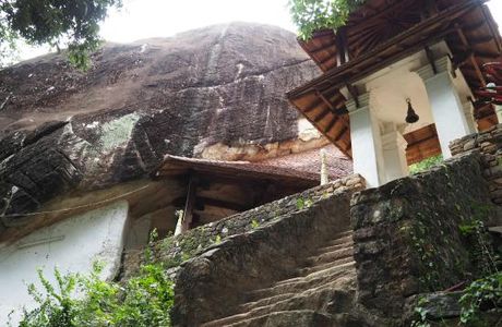 Hindagala Temple