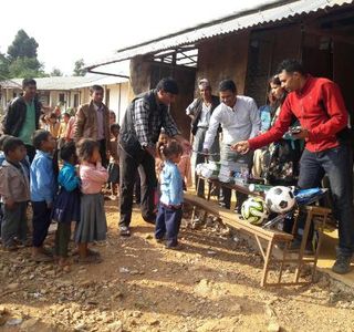 Helpinghand Handicrafts