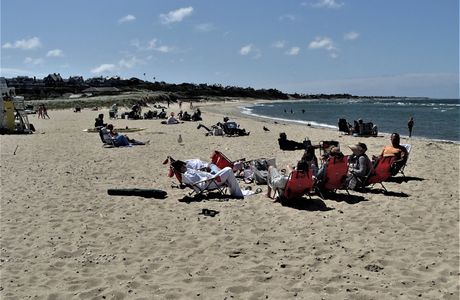 Jetties Beach