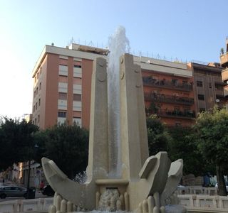 Fontana delle Ancore
