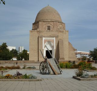 Mausoleum Rukhabad