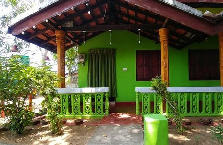 Laksari Ayurvedic Center