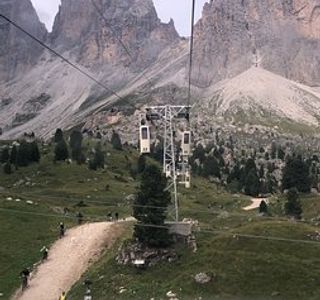 Telecabina del Passo Sella