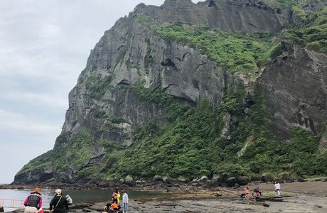 Suwolbong Peak