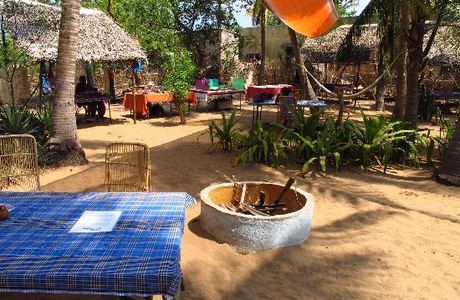 Serenity Beach Bazaar