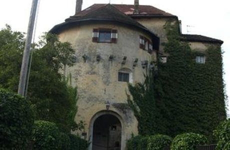Schenna Castle and the Mausoleum