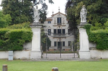 Villa Grimani, Vendramin, Calergi, Valmarana di Noventa Padovana
