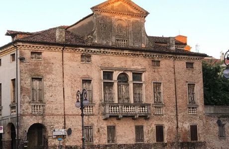 Villa Fracanzani di Via Giuseppe Garibaldi